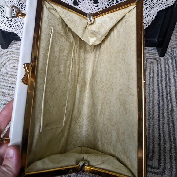 60s Vintage Embroidered Handbag - Picture 8 of 11